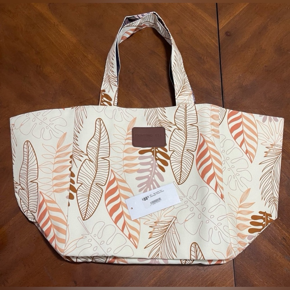 FIGHTING EEL reversible tote